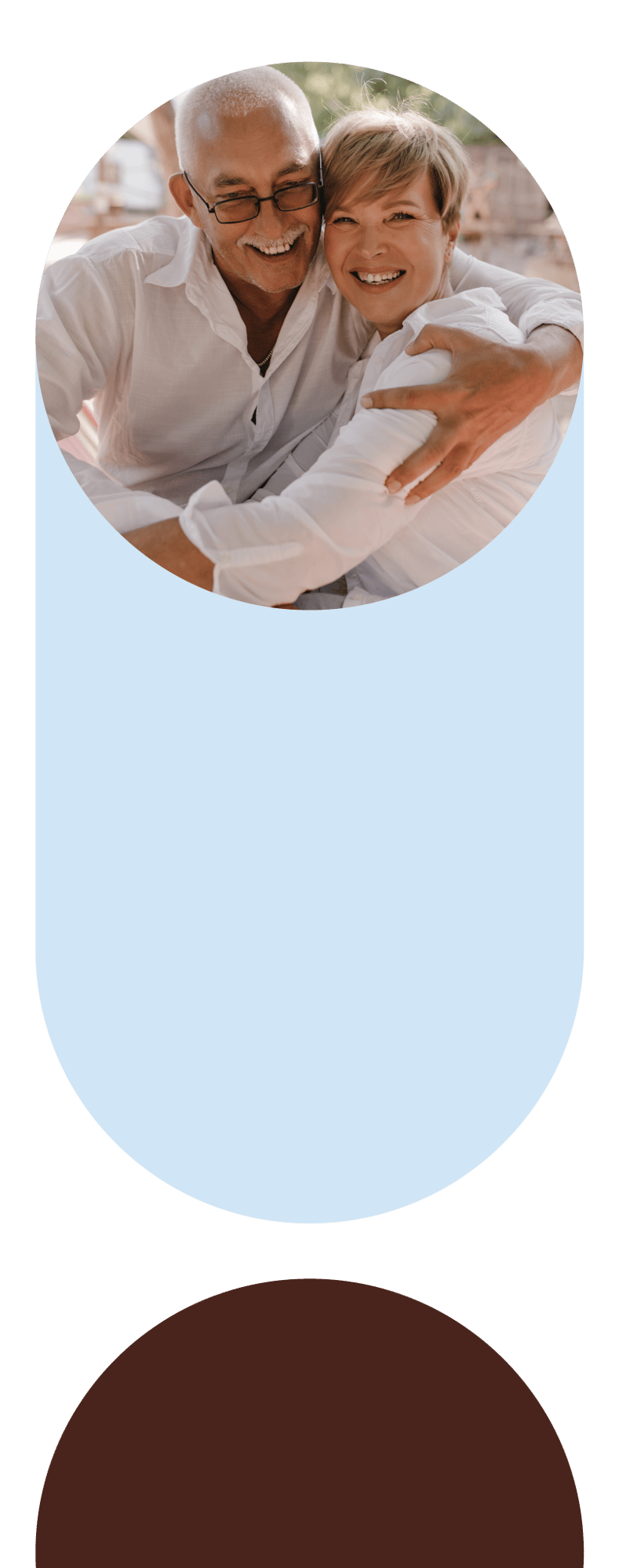 Age-Brightly-MindThrive-programme-circles-happy-older-couple-on-holiday-sitting-together